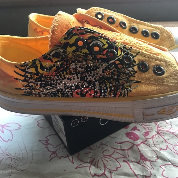 Ed Hardy Yellow/Orange Women Canvas Sneakers - Picture 5 of 14
